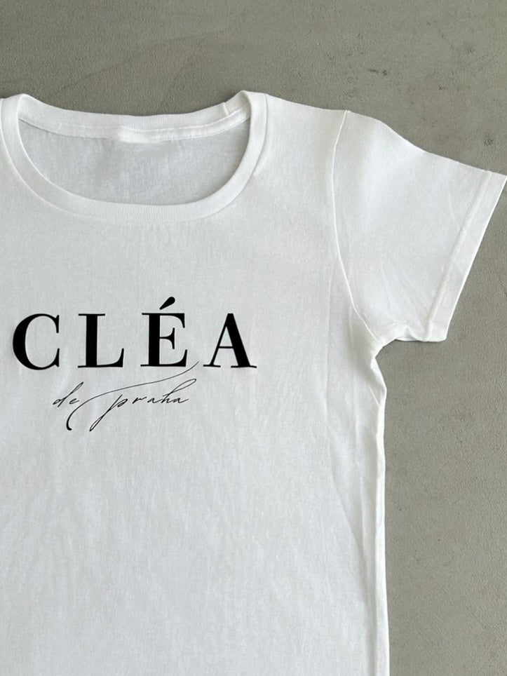 ブランドロゴTシャツ（売上の一部を社会支援活動に使用いたします）