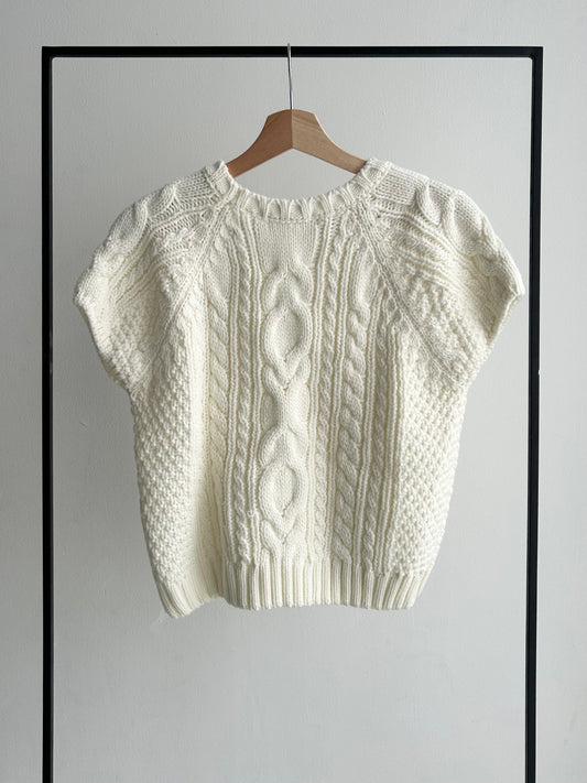 バルーンスリーブケーブルニット/アイボリー